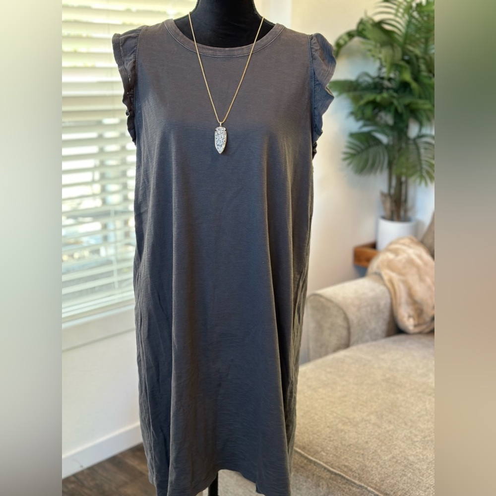 Universal Thread ruffle sleeve dress